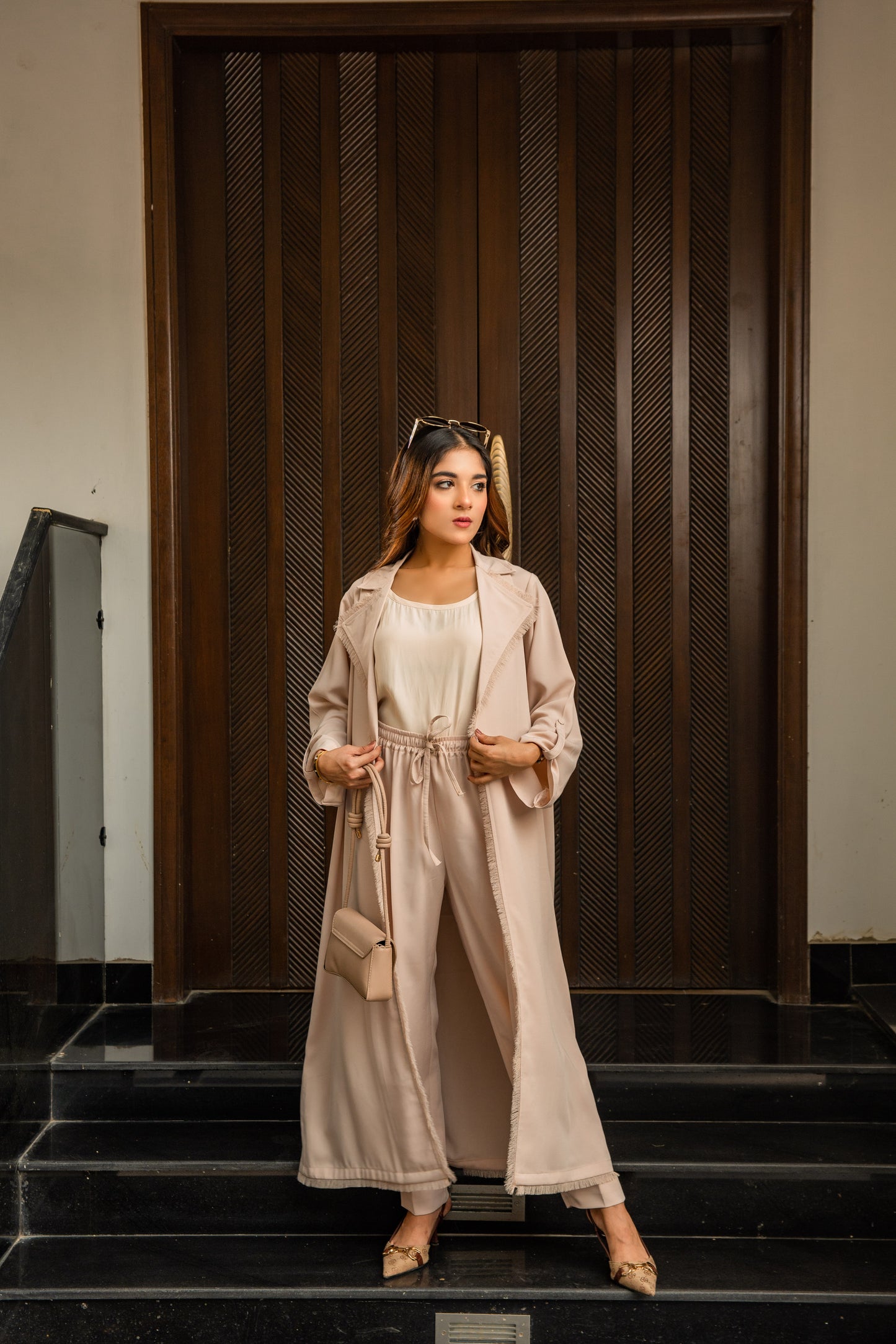 Chic Shrug